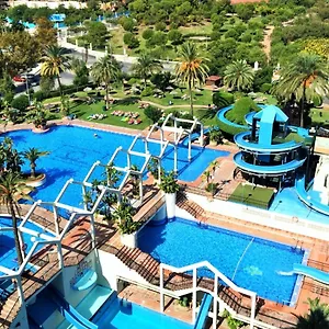 https://benalbeach-casa-kito-2-1-linea-playa.hotelsinnerja.org